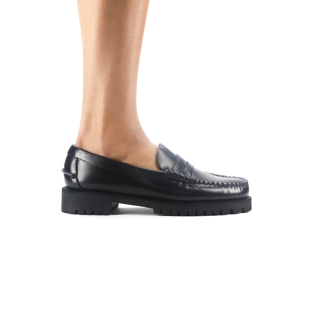 Dan Lug Woman